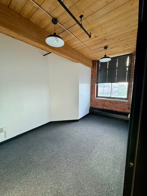 Suite 213 - Photo 1